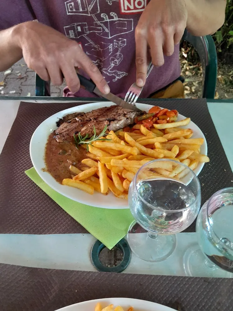 Épaule de Veau Sauce Aux Cèpes